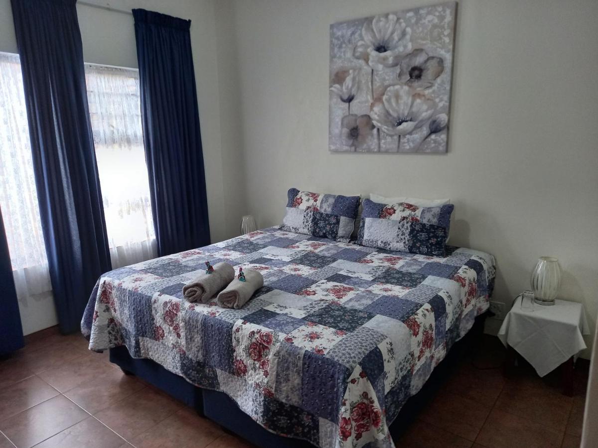 White Rose Guest House 范德拜尔帕克 外观 照片